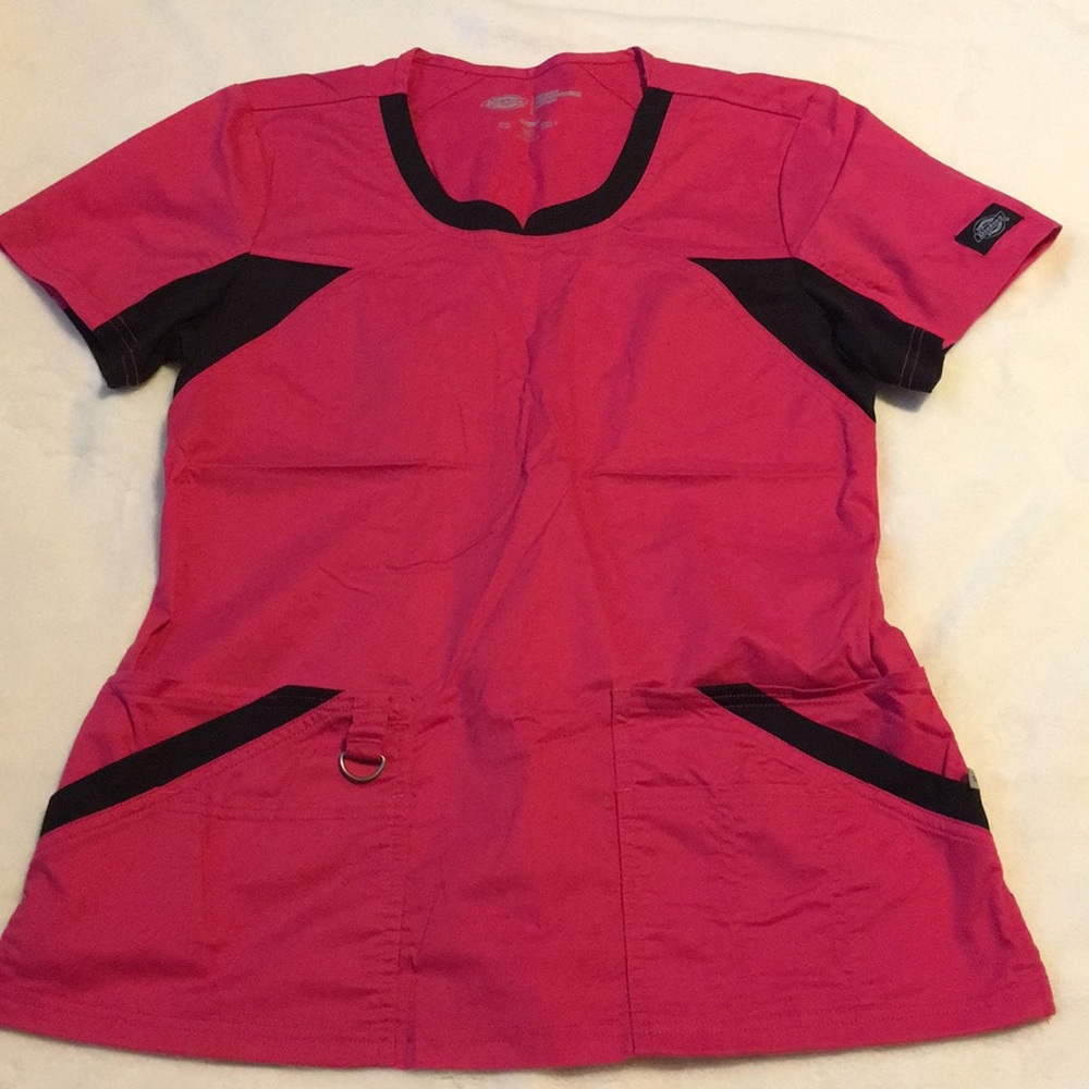 Scrub top